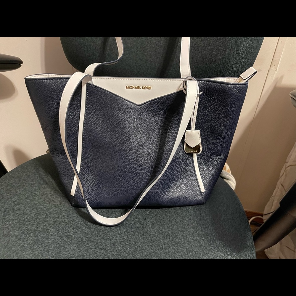 Michael Kors purse
